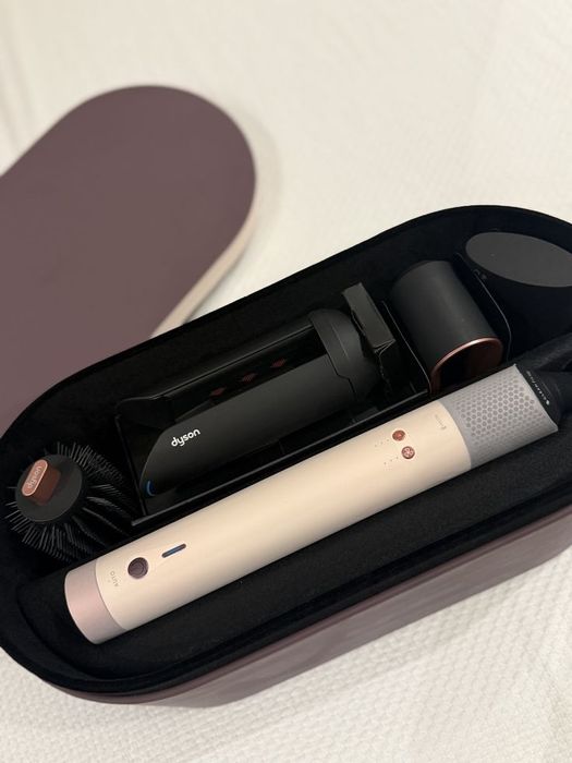 Dyson HS09 Sakura — весеннее обновление по суперцене!