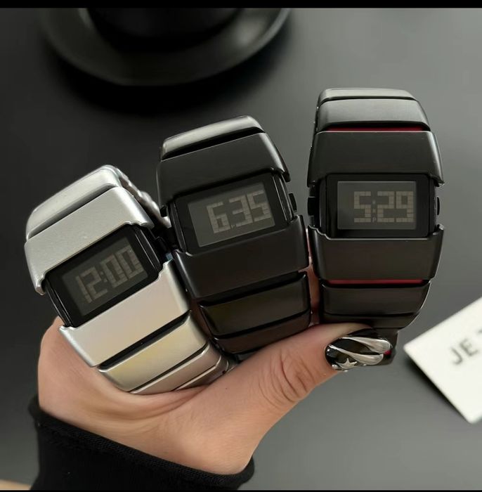 Часы Nike спортивные