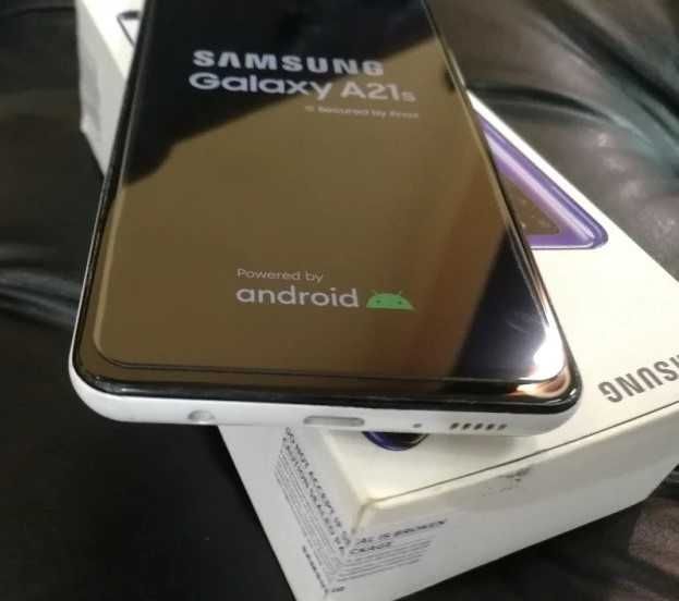 Продавам Samsung A21S