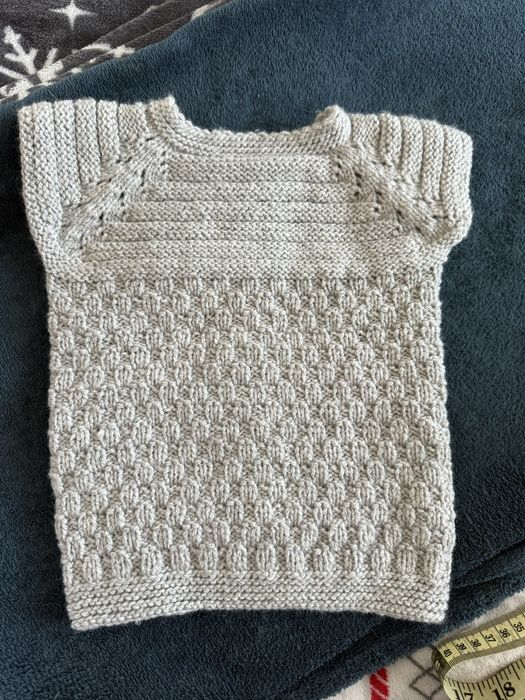 Ръчно изработени бебешки дрешки