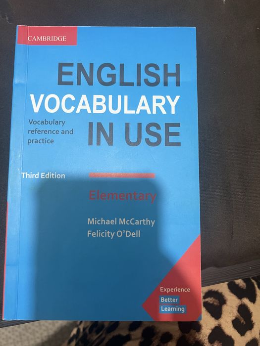 Продаю книгу по английскому языку