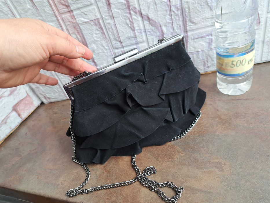 дамска чанта,Marella,черно малка чантичка-естествена кожа