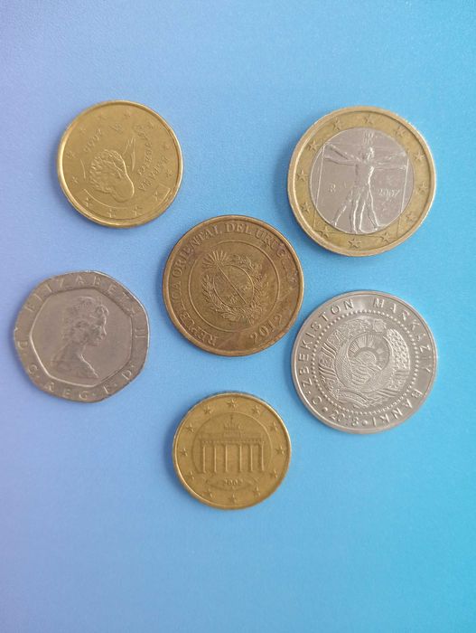 Продам монеты разных стран