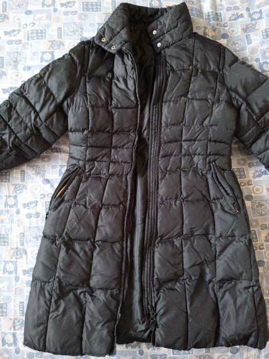 Geacă pufoaică neagră H&M mărimea M