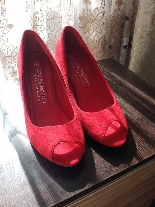 Туфли 35-36 замша