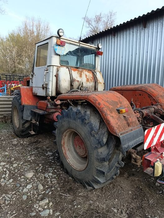 Продам трактор Т150 + культиватор и чизель плуг