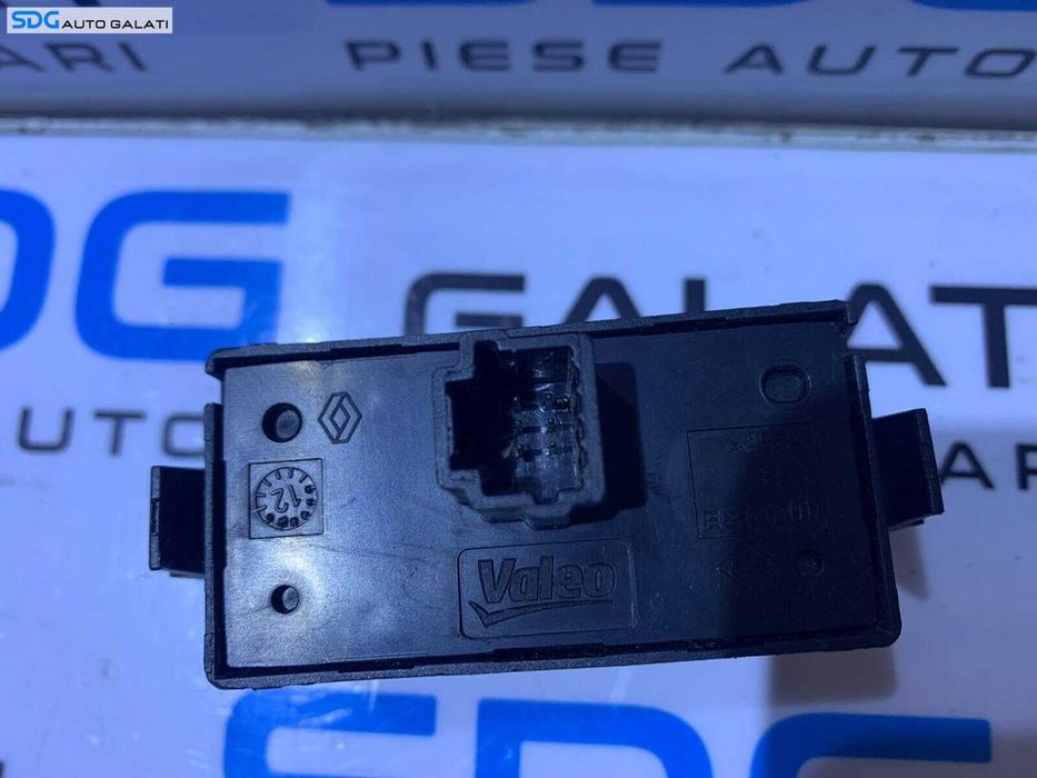 Buton Butoane Releu Avarii Blocare Deblocare Usa Usi Portiera Portiere Renault Scenic 3 2009 - 2016 Cod 252100502RA 252100502