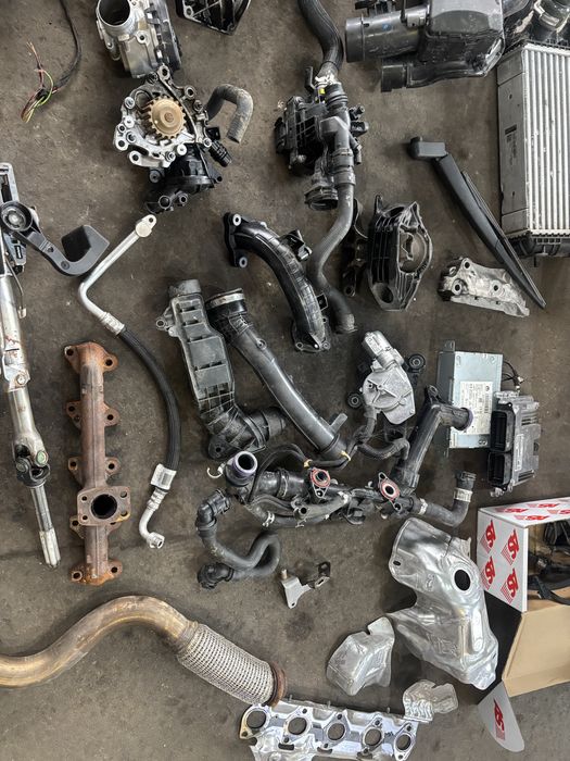 Останали части за Peugeot 2008 1.5 HDI 2023г