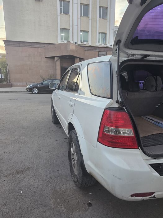 Kia Sorento 1 rest