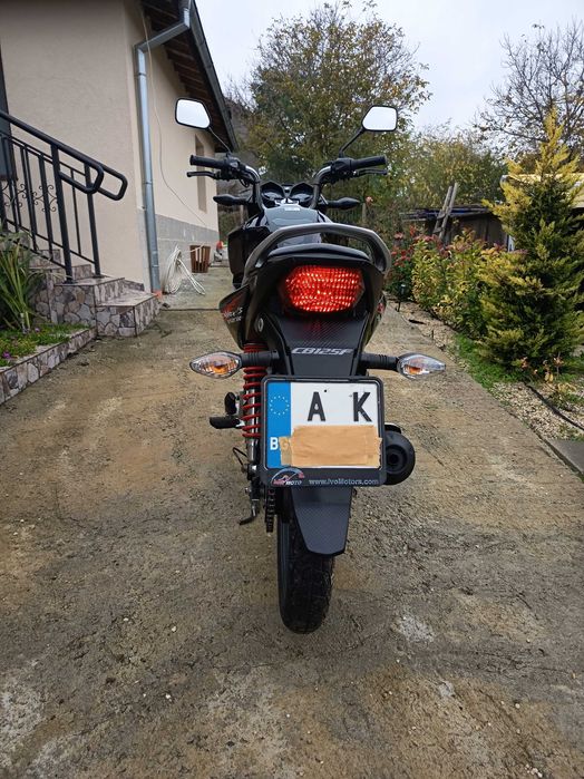 Продавам Honda CB125 F