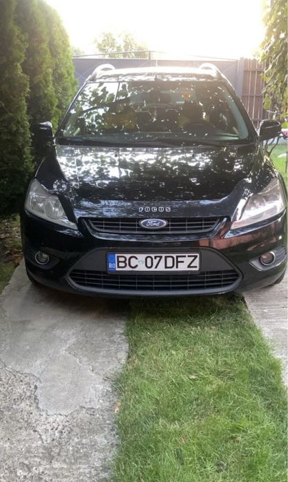 Vând Ford focus 2