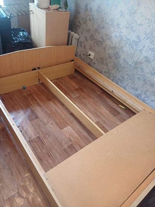 Двусхпальная кровать 160×200  недорого!

---

Ва