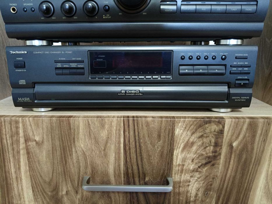 Усилитель Technics su-v620, CD проигрыватель Technics SL-PD887