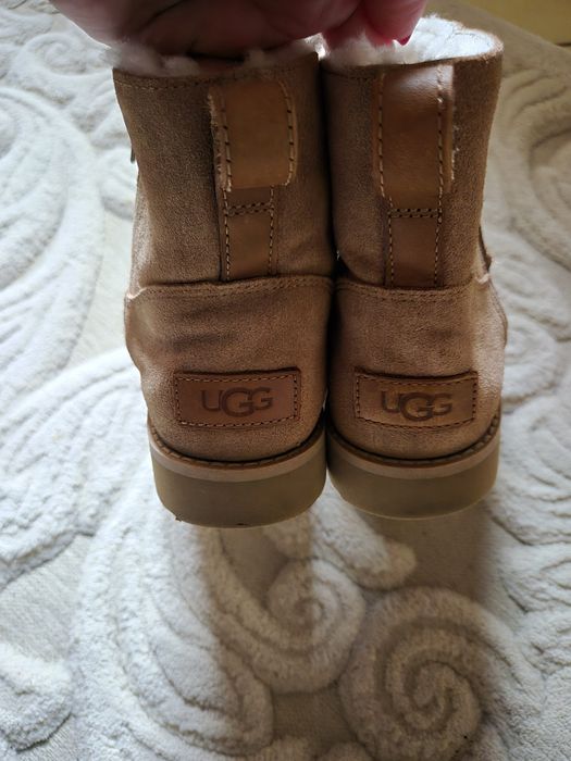 UGG Mini maro 37 piele naturala originale
