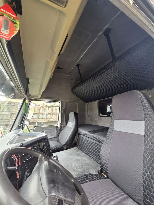 Howo a6 tyagach 2 most