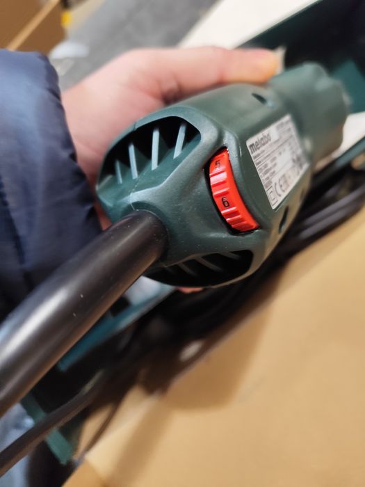 Нов прав шлайф Метабо Metabo GE 710 Compact