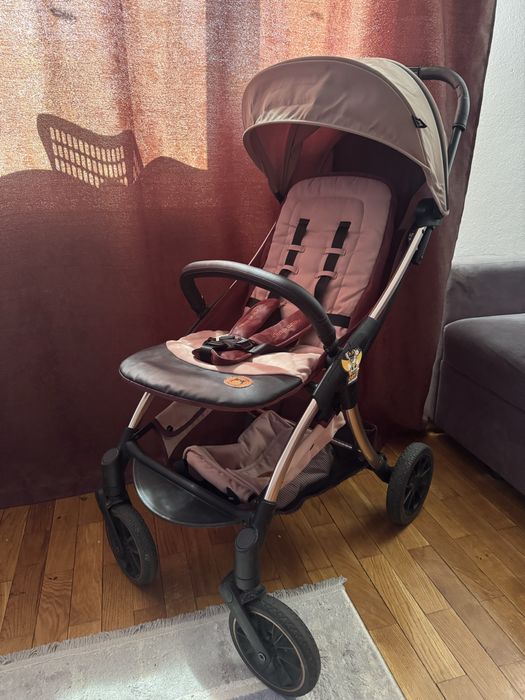 Прогулочная коляска ining baby
