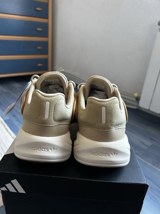 Мъжки кецове Adidas Originals Ozelia