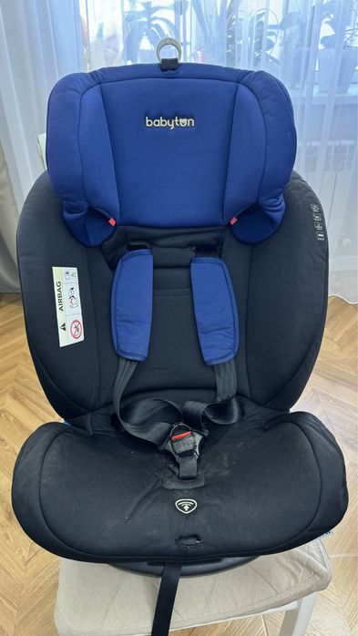 Автокресло Babyton