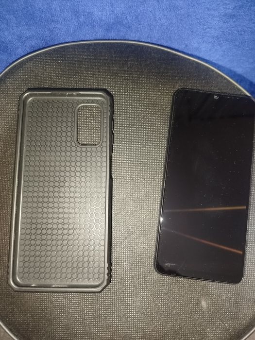 Продавам телефон a32 5G