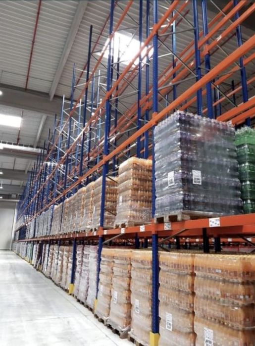 Vindem rafturi metalice industriale