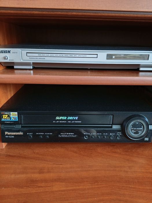 Продам видео магнитофон и DVD