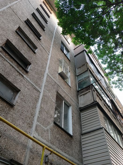 Кошка на окошке , кошачий балкончик