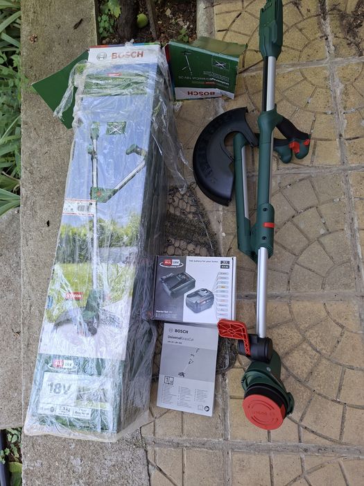Тример за трева Bosch Universal Grass Cut 18 V 260