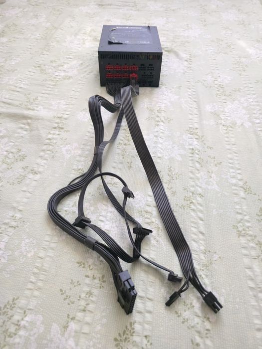 Блок питания на 750W