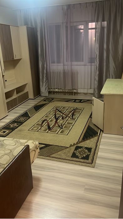 Apartament cu 2 camere, strada Parâng
