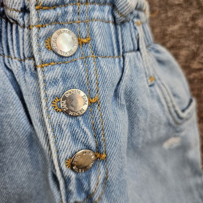 Blugi Zara 98 stare impecabila