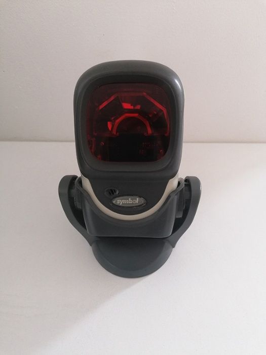 Scaner coduri de bare/Cititor omnidirectional Motorola Symbol LS9208