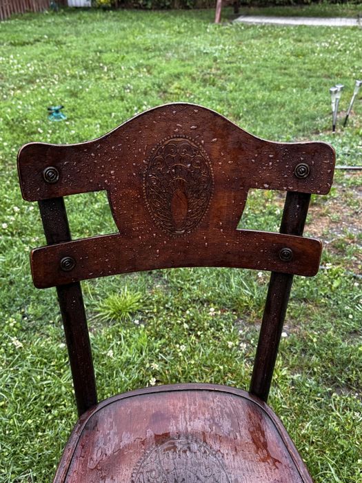 Masa din lemn si 4 scaune