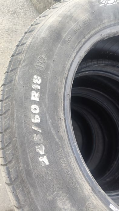 Продам комплект шин Michelin R18