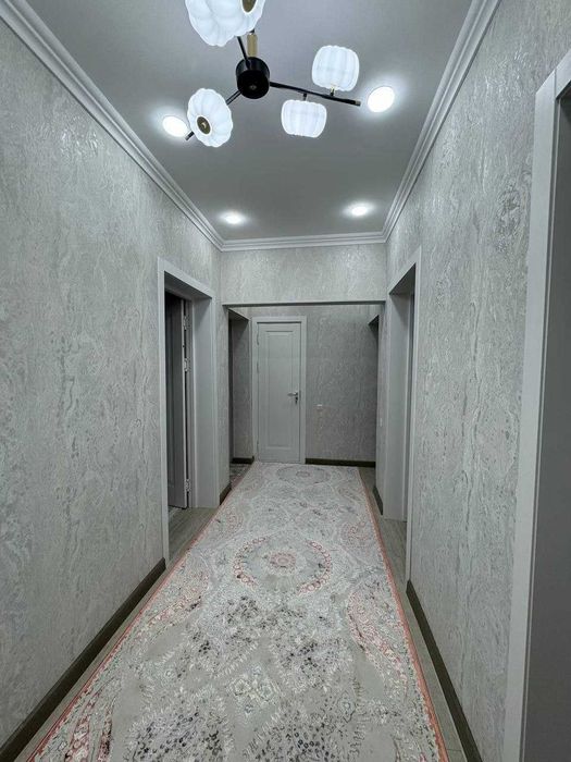 Себзорда 3 хонали, евроремонт килинган квартира сотилади