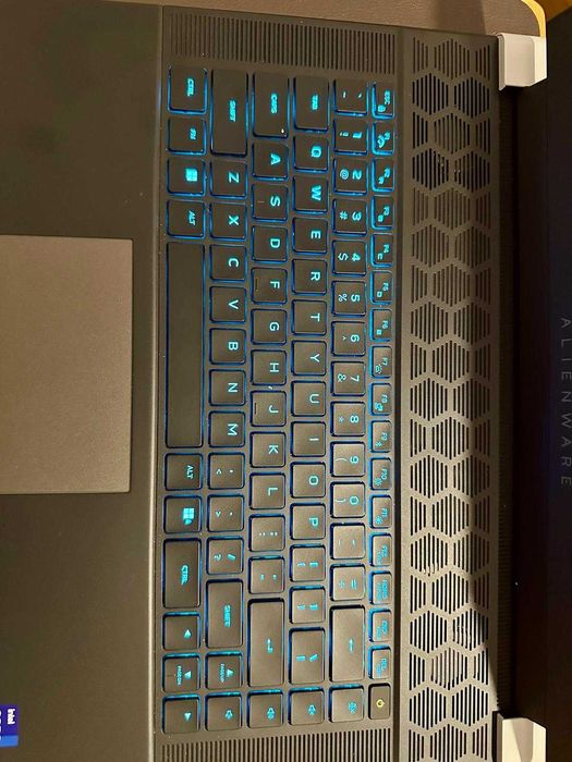 Laptop Gaming Alienware X16 R1