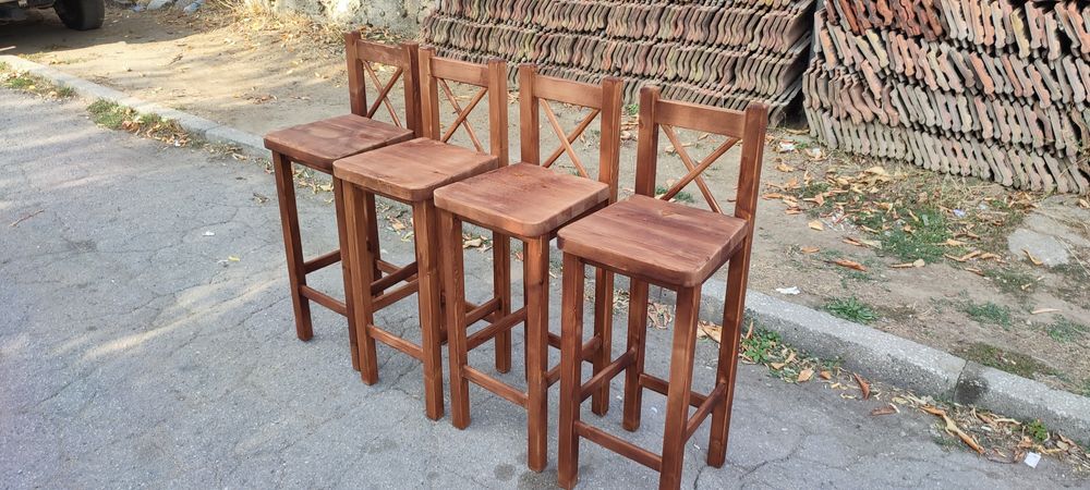 Бар столове с облегалка