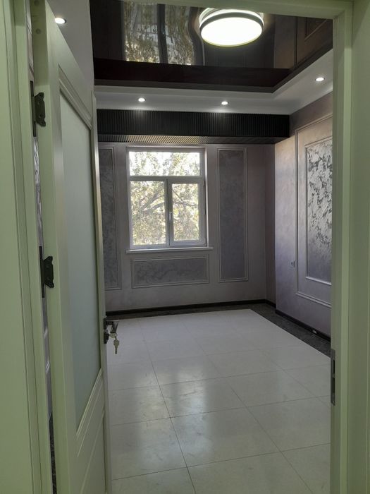 Квартира сотилади