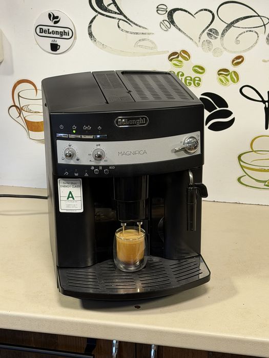 Кафемашина кафе автомат delonghi magnifica с гаранция