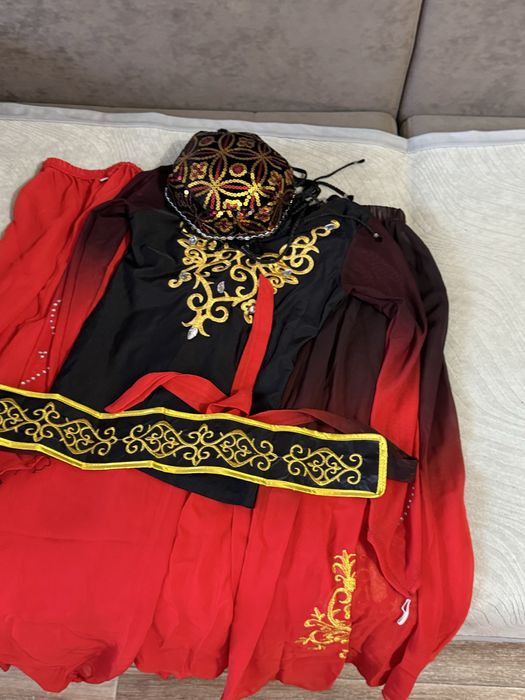 Продам вещи для девочек