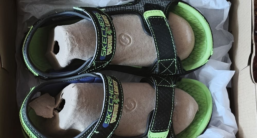 Skechers sandale pentru băieți din piele ecologică
