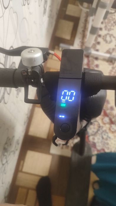 Электросамокат продам