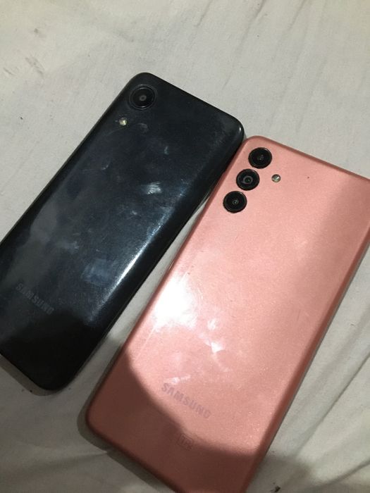 Продам Не рабоччи телефон 2 андроид