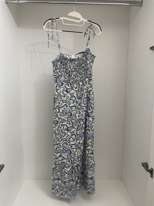 Одежда женская и платье