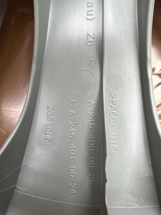 4бр.оригинални тазове за Mercedes Benz 15”