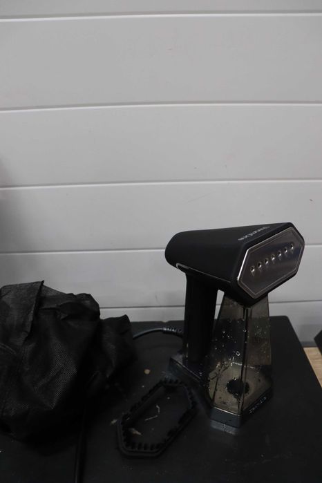 Парна ютия STEAMONE SN300SB, 2000W ,премахва 99,99% от замърсяванията