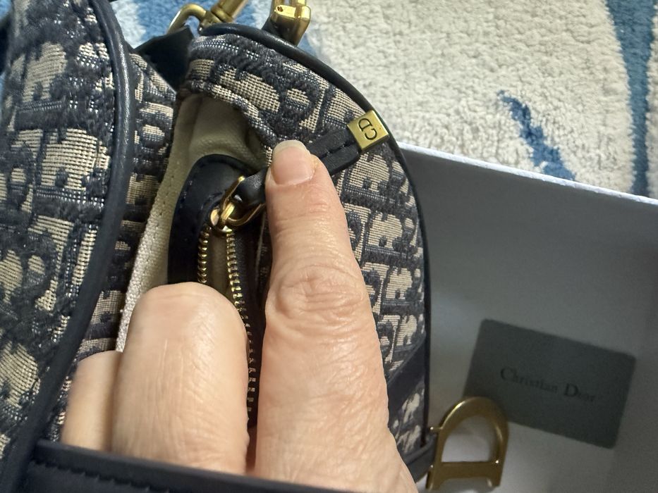 Афтентична dior sadle canva