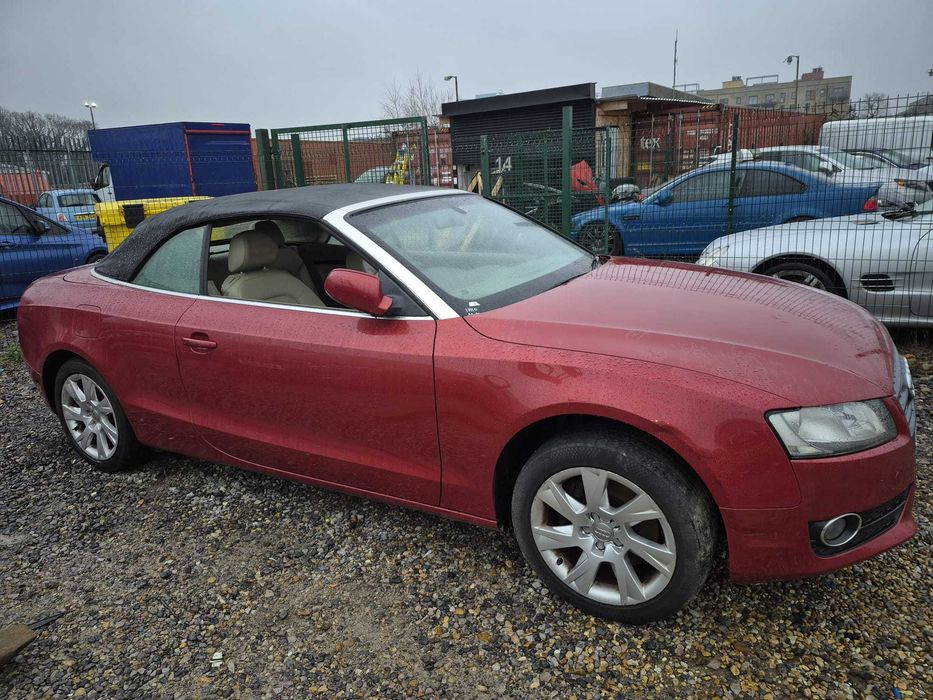 Dezmembrez Audi A5 decapotabil 2010
