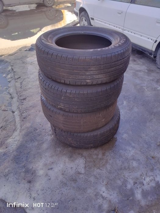 Продам шины на Лексус