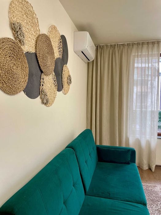 Дава се под наем Тристаен апартамент в Варна, Център - 87 кв.м за 714 € - Снимка #15